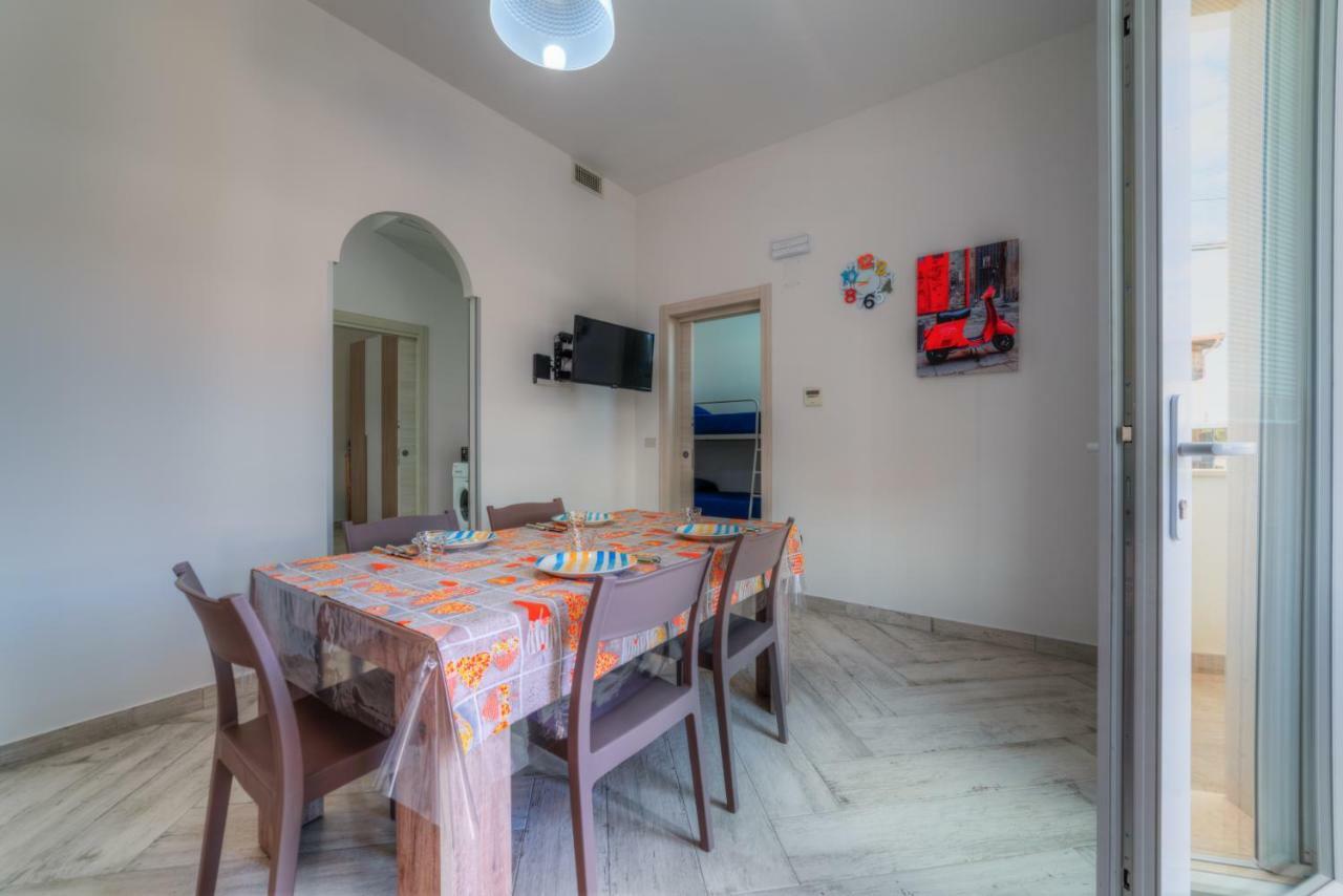 Appartamento Cento Passi dal Mare San Pietro in Bevagna Esterno foto